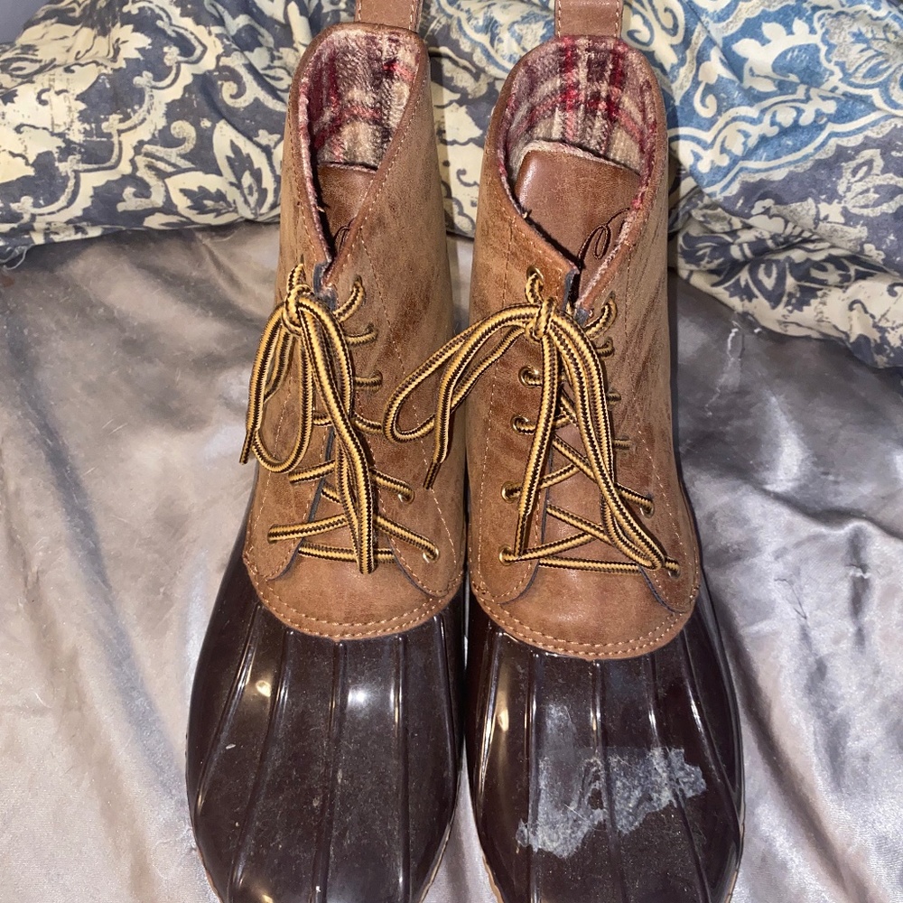 women's monogrammed Duck boots
